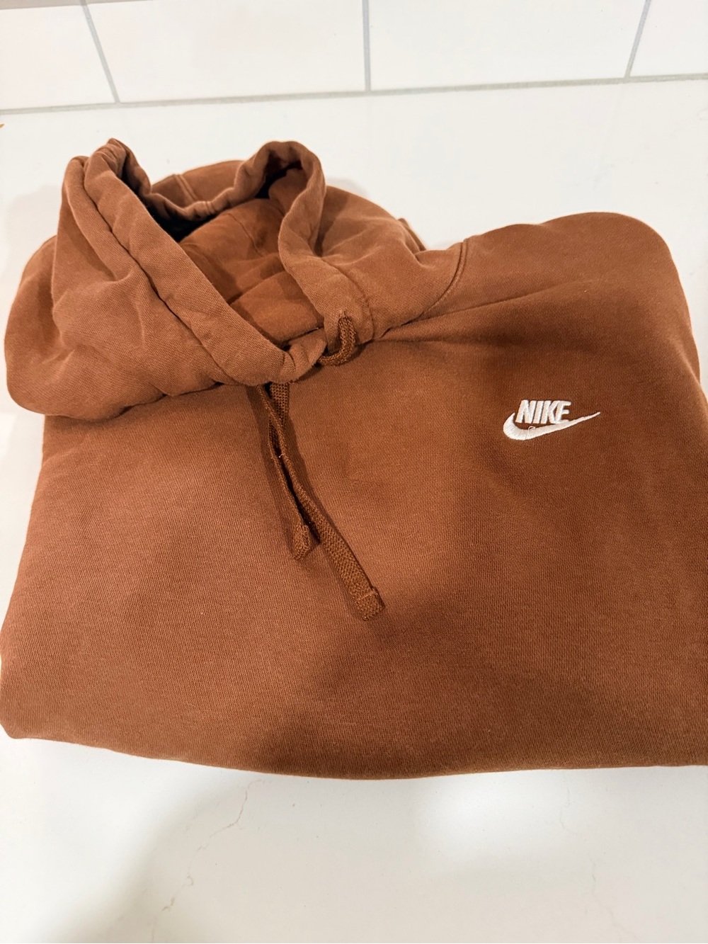 Nike Women’s Chest Logo Brown Hoodie Sweatshirt